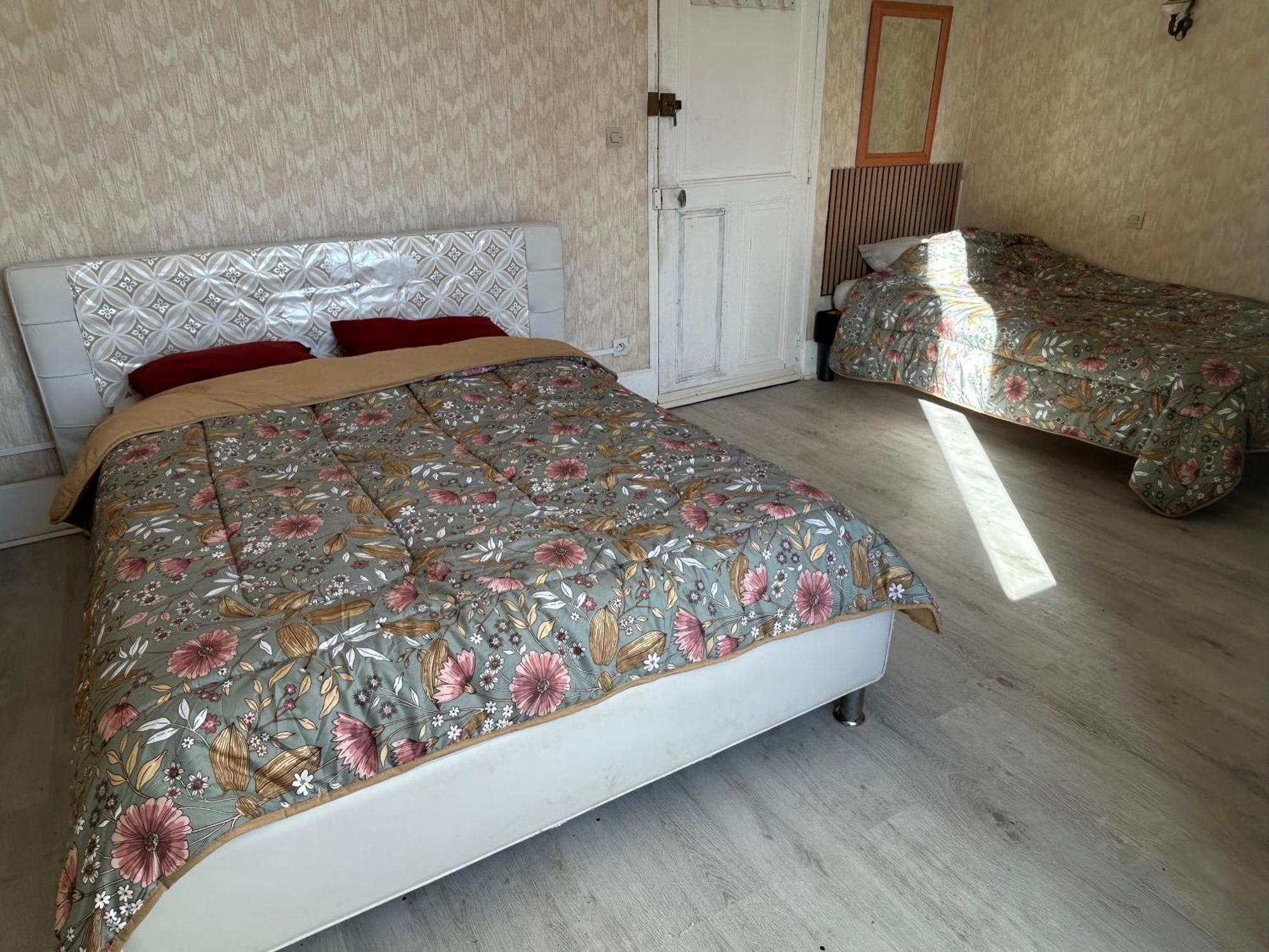 Chambre 3 Montceau-les-Mines Zewnętrze zdjęcie